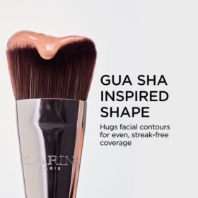 Von Gua Sha inspirierter Foundation-Pinsel